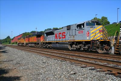 Are You A Lucky Railfan Today