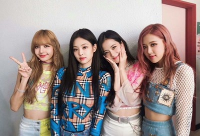 Hangi blacpink üyesinin?