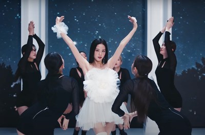 Sais Tu Danser Flower De Jisoo ?