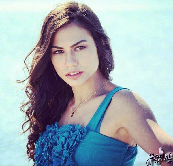 Demet Özdemir Ne Kadar Benziyosu