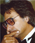 Hangi Ünlü Briçcisin