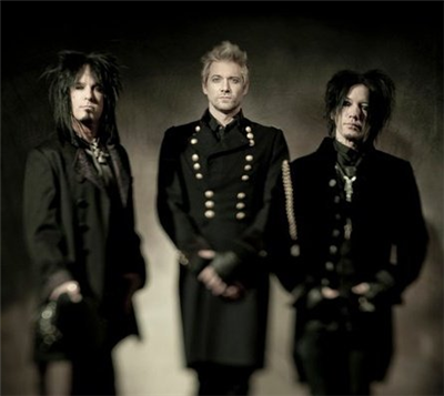 What Sixx: A.M. Song You Are?