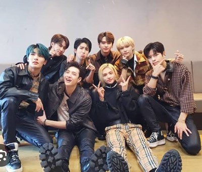 Hangi stray kids üyesisin??