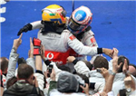 Oneteamonedreammclarenforever