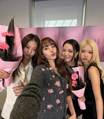 Hangi blackpink üyesisinn !! 💕🐇