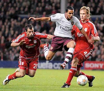 Hangi Arsenalli Futbolcusun?