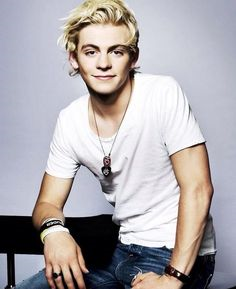 Ross Lynch'i Seviyo Musun