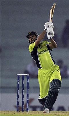 Poll For Your Favourite Batsman.